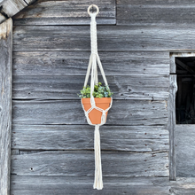 Load image into Gallery viewer, Macramé Plant Hanger - Silver
